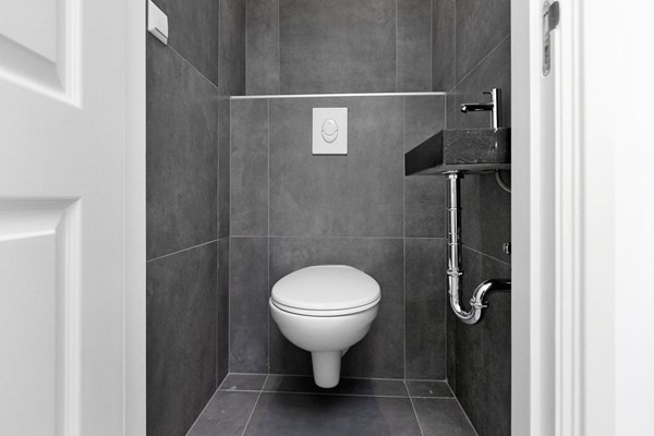 Medium property photo - Haringstraat 29E, 2586 XV The Hague